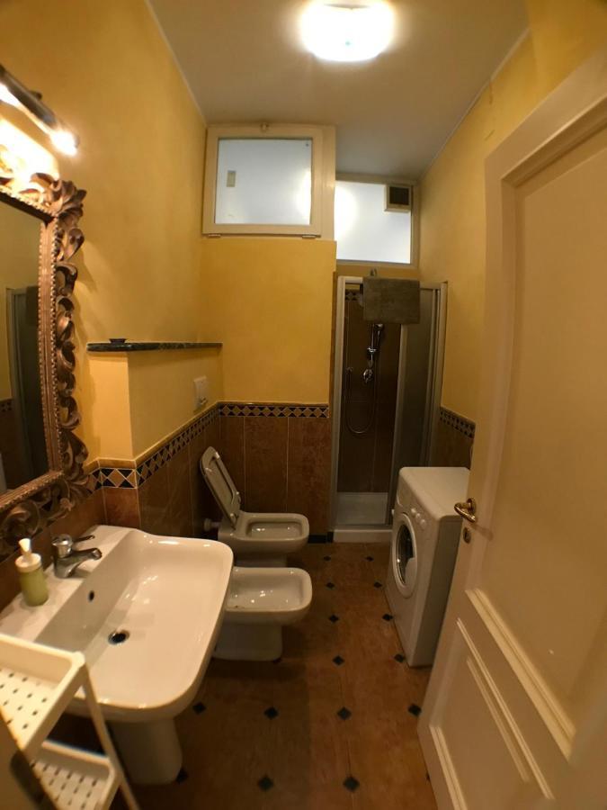 Ponte Vecchio 4 Bedrooms Флоренция Екстериор снимка